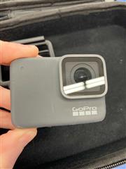 GOPRO HERO 7 SILVER W/ CASE